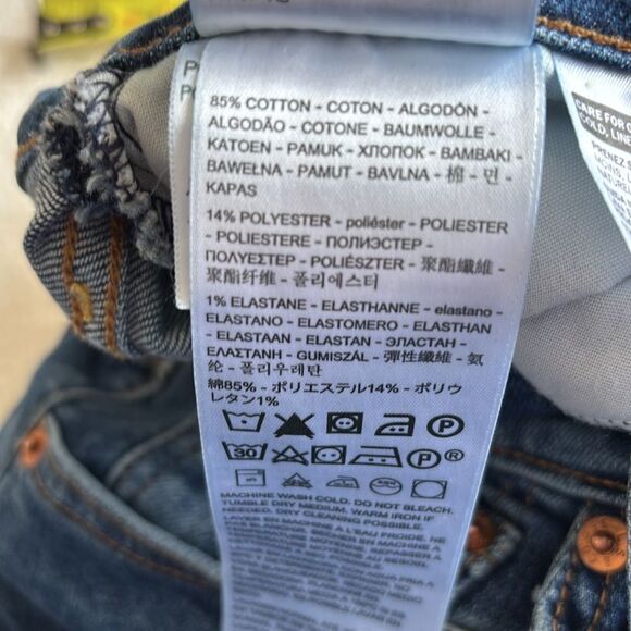 Levi’s Wedgie Straight button fly raw hem ankle dark wash, denim jeans size 30 - Picture 9 of 11